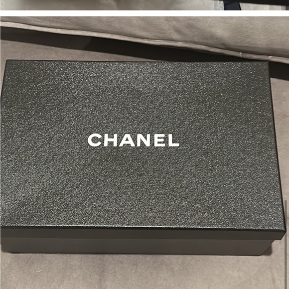 Chanel Dark Navy Espadrille Mules - Picture 7 of 7